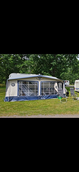 Hobby 500 kmfe de luxe easy 8 of 8