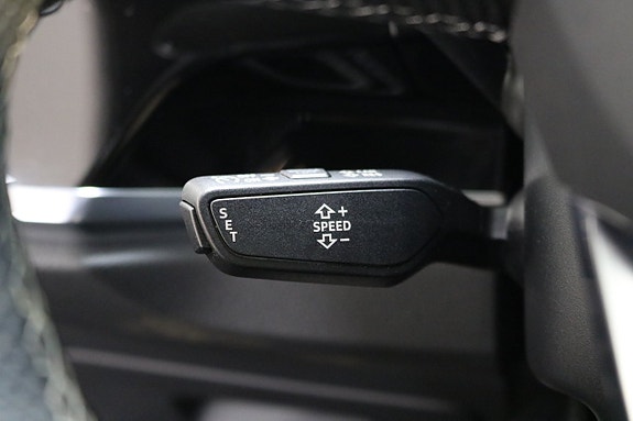Audi Q3 10 of 24