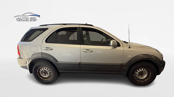 Kia Sorento 3 of 28