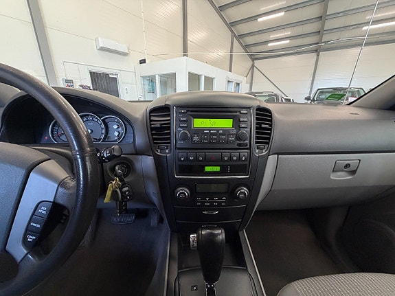 Kia Sorento 22 of 28