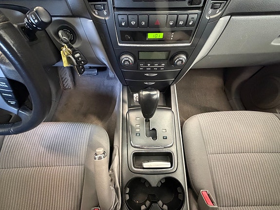 Kia Sorento 23 of 28