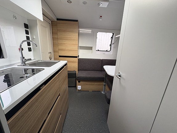 Adria ACTION 391PD (solcell, mover) 12 of 13