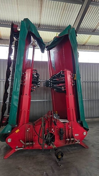 Kverneland 53100MT BX Butterfly 2 of 7