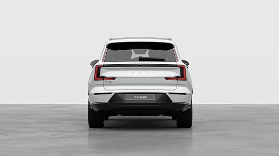 Volvo EX90 3 of 9