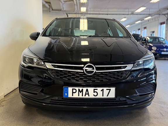 Opel Astra 4 of 12