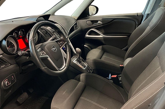 Opel Zafira Tourer 10 of 23