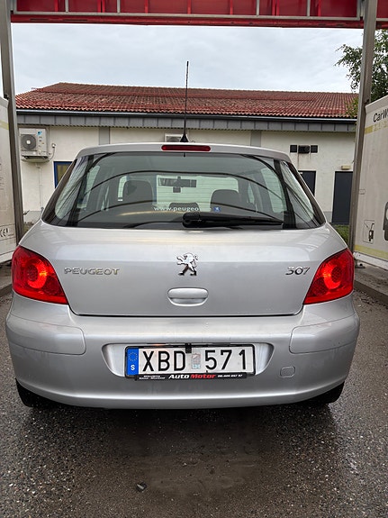 Peugeot 307 4 of 13
