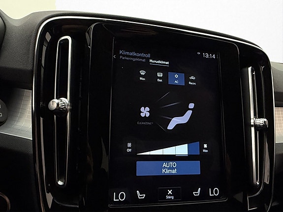 Volvo XC40 26 of 30