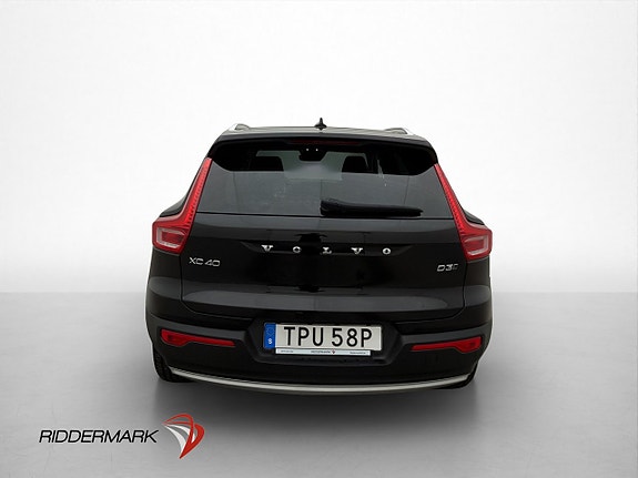 Volvo XC40 8 of 30