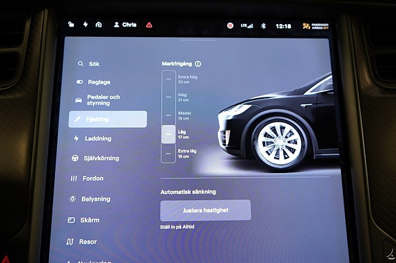 Tesla Model X 23 of 27