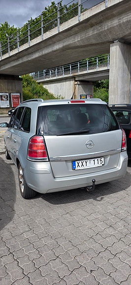 Opel Zafira 5 of 5