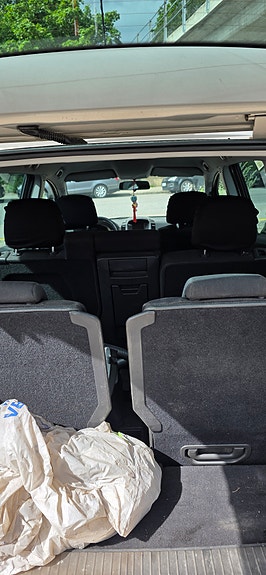 Opel Zafira 4 of 5