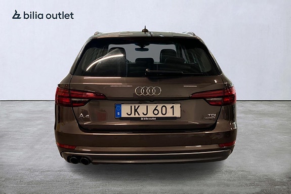 Audi A4 7 of 28