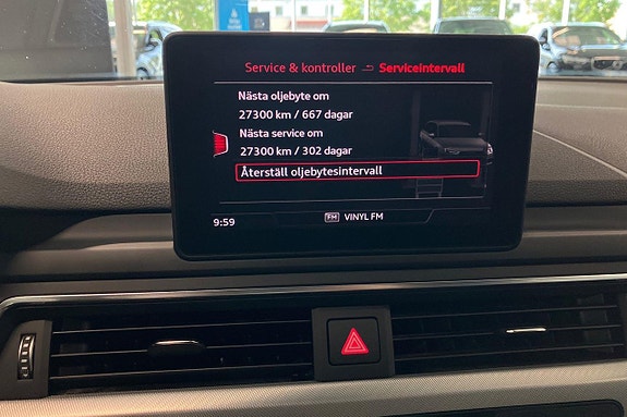 Audi A4 21 of 28