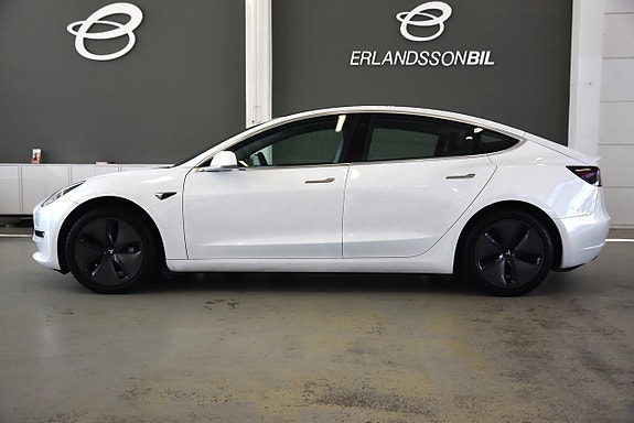 Tesla Model 3 5 of 15