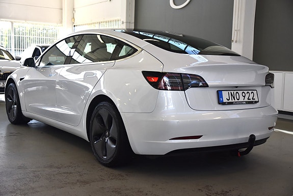 Tesla Model 3 4 of 15