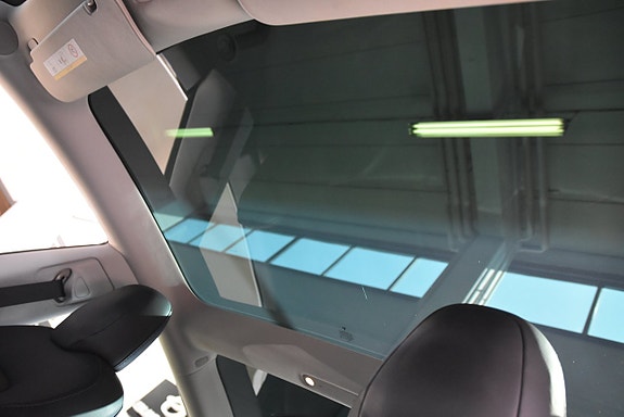 Tesla Model 3 15 of 15