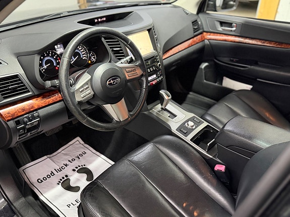 Subaru Outback 10 of 21
