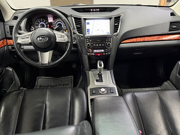 Subaru Outback 8 of 21
