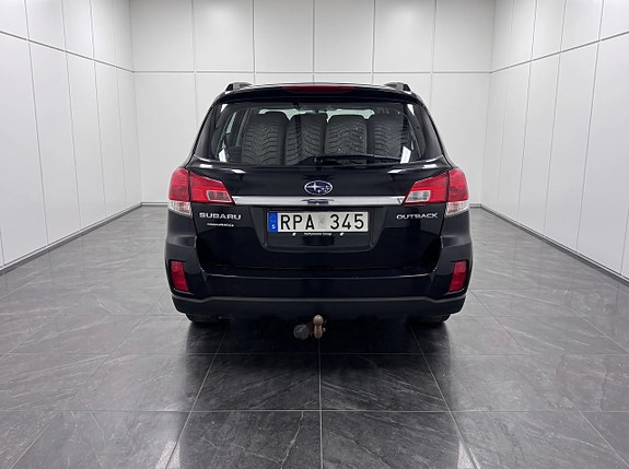 Subaru Outback 4 of 21