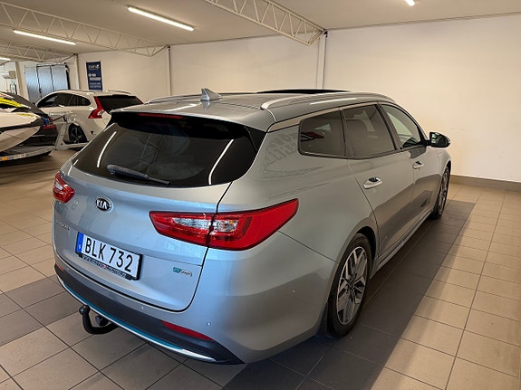 Kia Optima 4 of 13