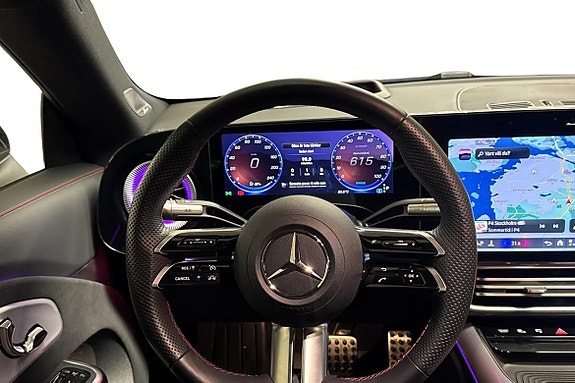 Mercedes-Benz CLA35 11 of 27