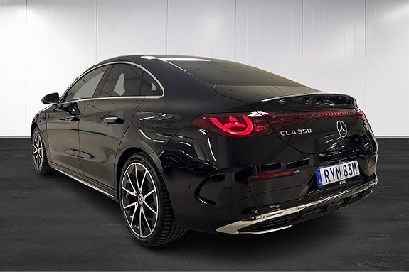 Mercedes-Benz CLA35 4 of 27