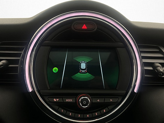MINI Cooper S 19 of 26
