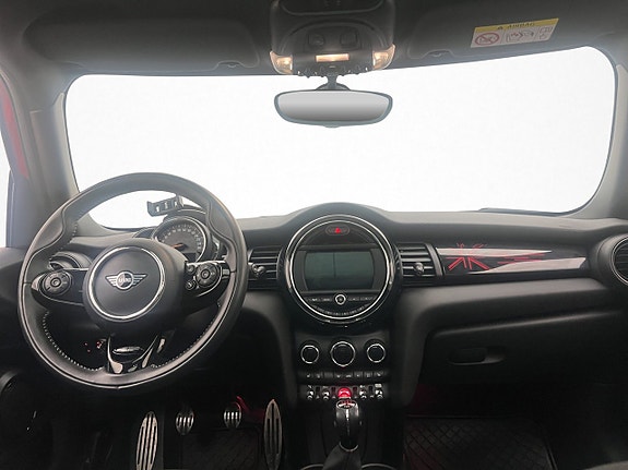 MINI Cooper S 15 of 26