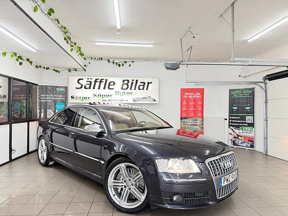 Audi A8 6 of 30