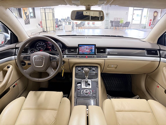 Audi A8 30 of 30