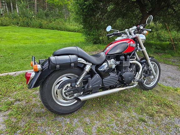 Triumph Speedmaster 900 3 of 15