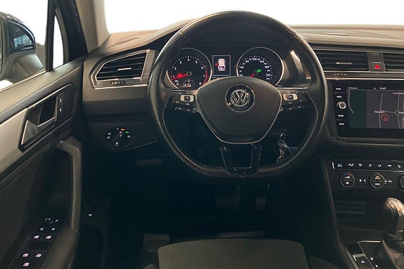 Volkswagen Tiguan 14 of 29