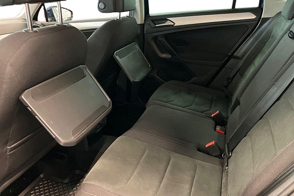 Volkswagen Tiguan 12 of 29