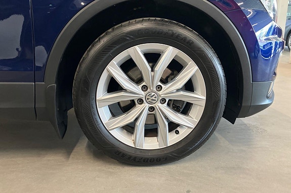 Volkswagen Tiguan 25 of 29