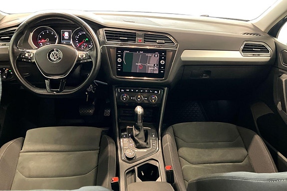 Volkswagen Tiguan 13 of 29