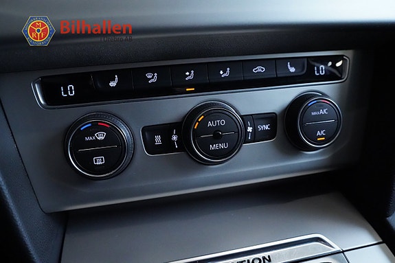 Volkswagen Passat 20 of 22