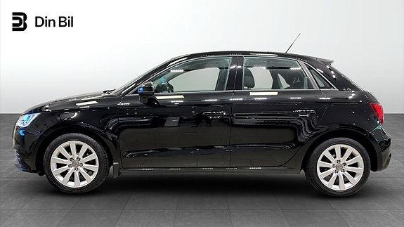 Audi A1 2 of 12