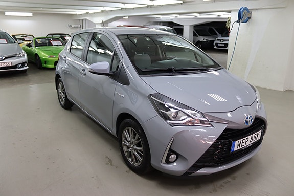 Toyota Yaris 5 of 23