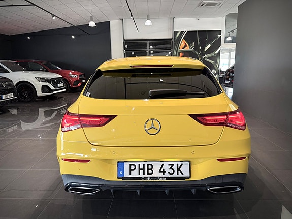 Mercedes-Benz CLA180 21 of 24