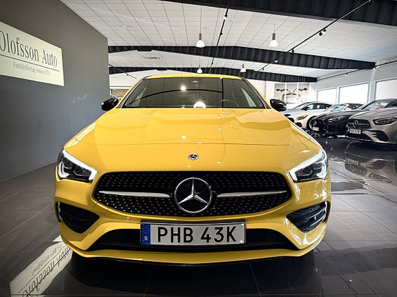 Mercedes-Benz CLA180 22 of 24