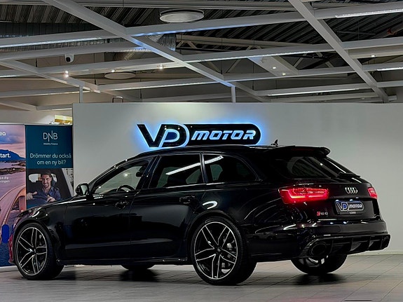 Audi RS6 3 of 28