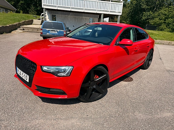 Audi A5 2 of 12