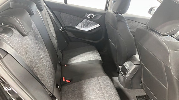BMW 120 5 of 9
