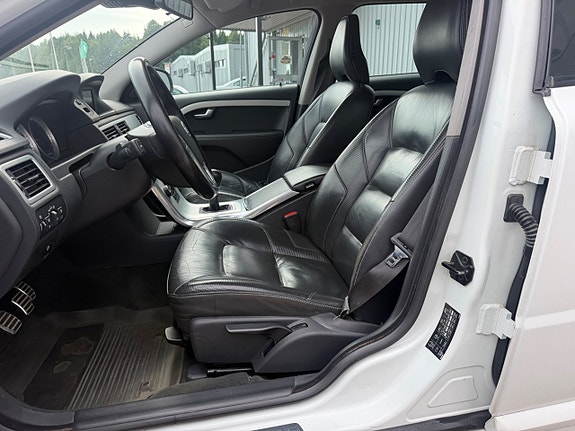Volvo V70 16 of 22