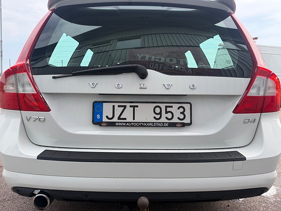 Volvo V70 8 of 22