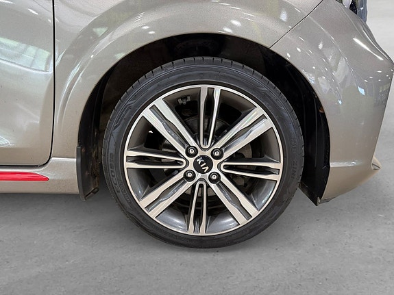 Kia Picanto 8 of 20