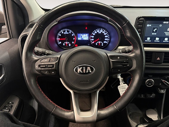 Kia Picanto 13 of 20