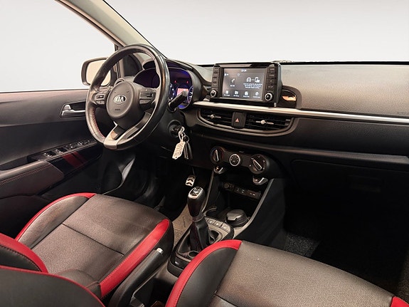 Kia Picanto 15 of 20
