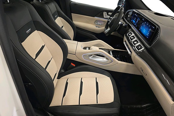 Mercedes-Benz GLE53 15 of 25